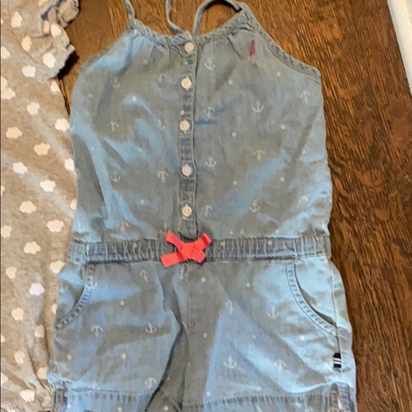 2 Toddler Outfits - Picture 2 of 5
